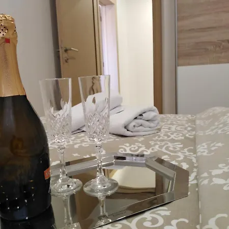 Apartment Roko Ploce (Dubrovnik-Neretva)